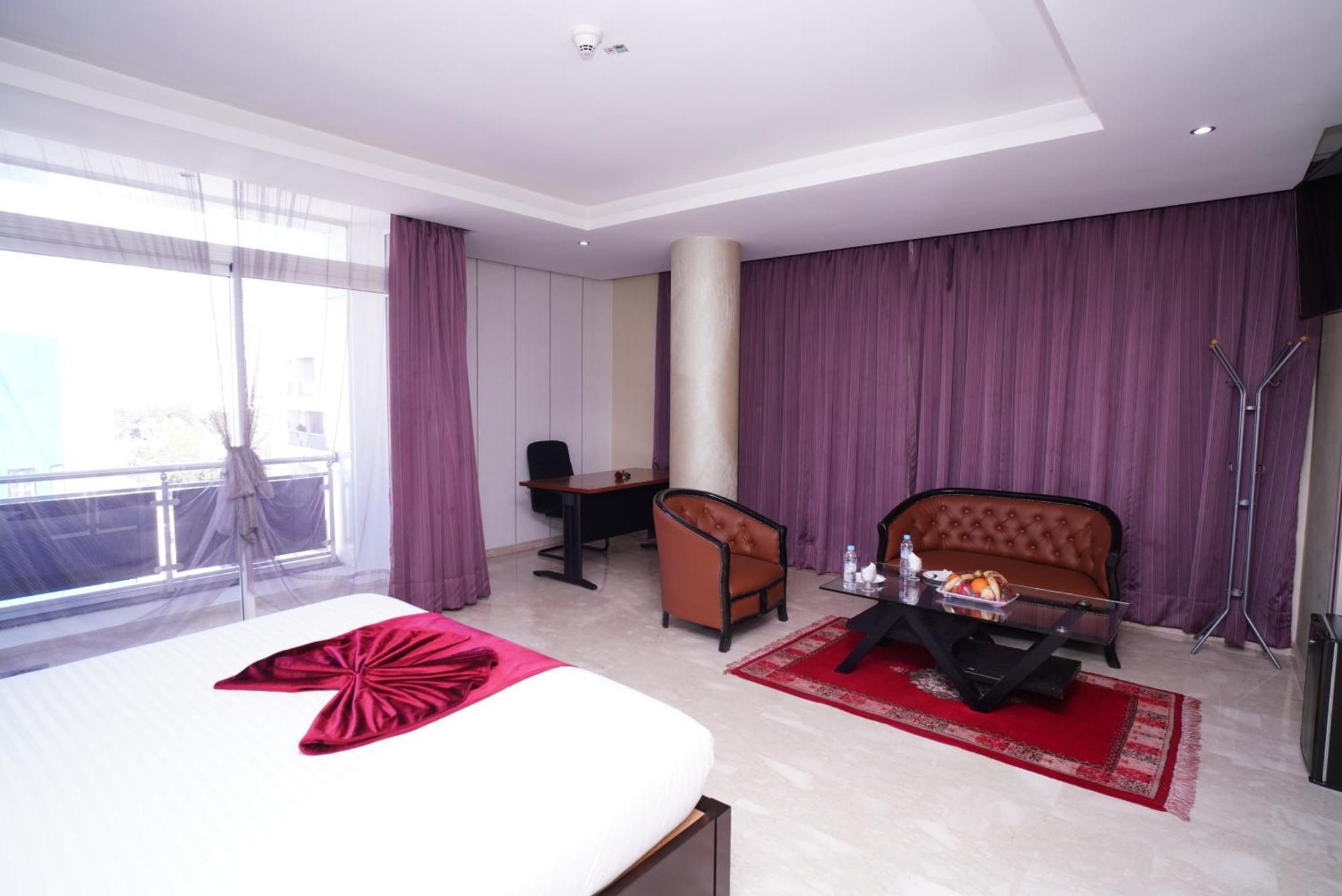 Hotel La Capitale Rabat Zewnętrze zdjęcie